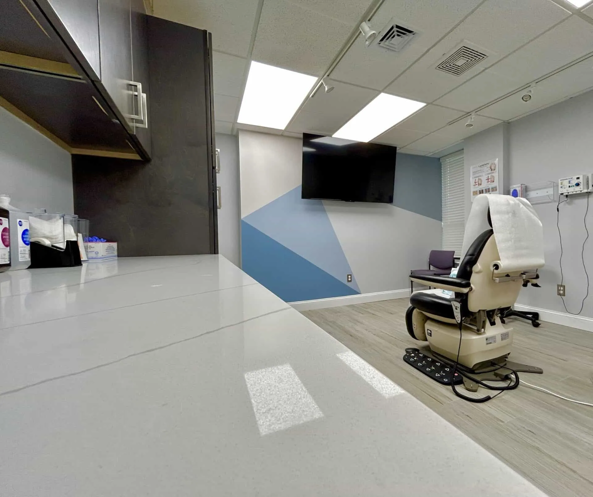 PS Dermatology office interior